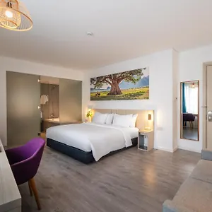 Hotel Liberty Saigon Greenview